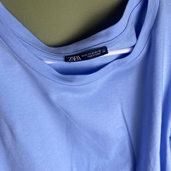 Zara balloon sleeve top - Picture 2 of 3